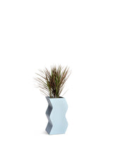 Curvy Planter - PIECES by An Aesthetic Pursuit