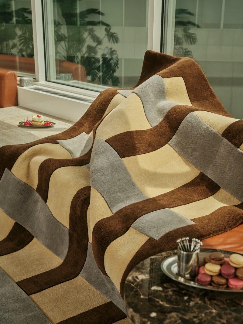 Wide Weave Rug - Earl Grey